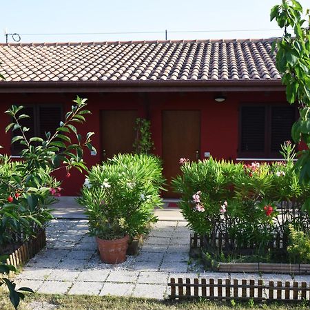 Country House Ciliegia Rossa Aparthotel Colonnella Room photo